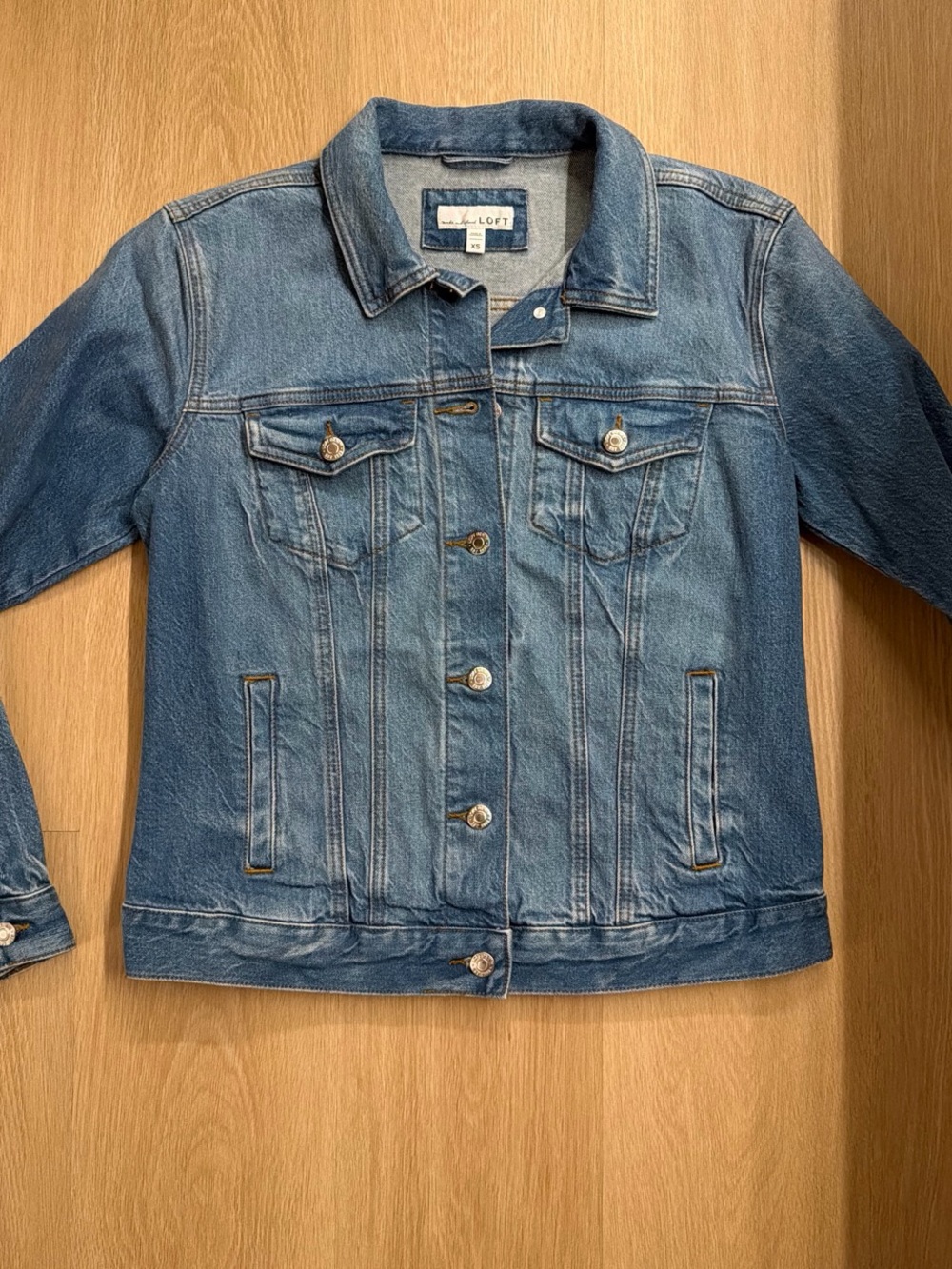 LOFT Women's Medium Blue Denim Jean Jacket